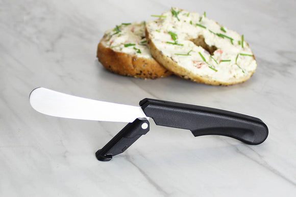 Stand Up Cheese Spreader